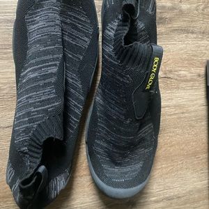 Body Glove water shoes